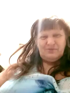 Snapshot of Apeesynka55211 chatting on October 11, 4:05 pm Apeesynka55211 online show from October 11, 4:05 pm