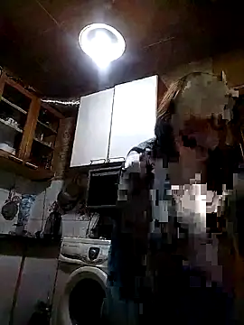 Snapshot of Apeesynka55211 chatting on October 15, 6:08 pm Apeesynka55211 online show from October 15, 6:08 pm