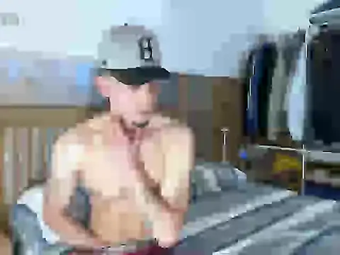 strongManLatino online show from February 10, 3:16 pm