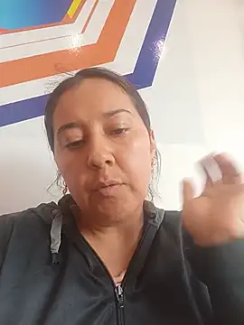 linda swett online show from July 14, 3:29 pm