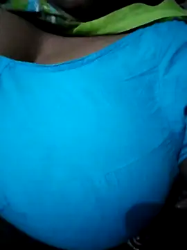 Snapshot of harinisree chatting on March 11, 9:37 am harinisree online show from March 11, 9:37 am