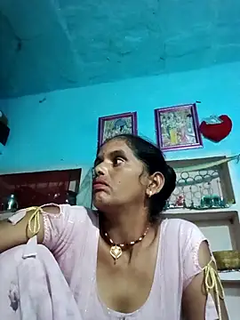 Snapshot of Mohni_cute chatting on October 1, 4:02 pm Mohni cute online show from October 1, 4:02 pm