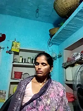 Snapshot of Mohni_cute chatting on October 15, 12:33 am Mohni cute online show from October 15, 12:33 am