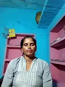 Snapshot of Mohni_cute chatting on October 16, 12:44 am Mohni cute online show from October 16, 12:44 am