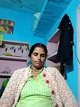 Snapshot of Mohni_cute chatting on November 17, 4:24 pm Mohni cute online show from November 17, 4:24 pm