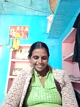 Snapshot of Mohni_cute chatting on November 20, 4:12 am Mohni cute online show from November 20, 4:12 am