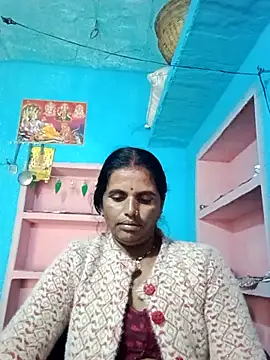 Snapshot of Mohni_cute chatting on November 24, 2:33 am Mohni cute online show from November 24, 2:33 am