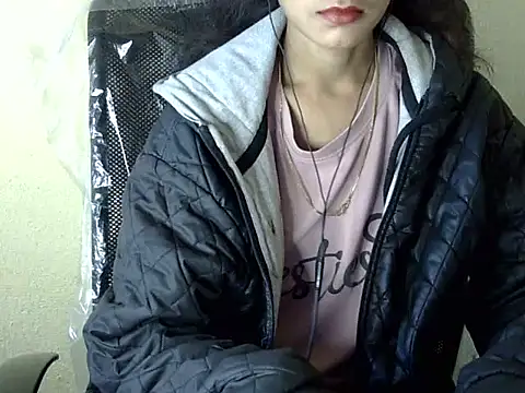 Snapshot of Shazi_1 chatting on November 20, 4:23 am Shazi 1 online show from November 20, 4:23 am