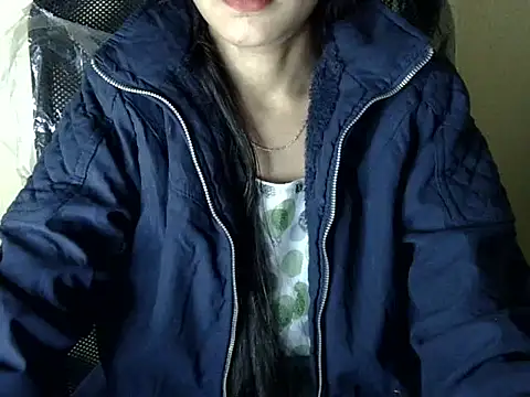 Snapshot of Shazi_1 chatting on December 14, 4:56 pm Shazi 1 online show from December 14, 4:56 pm