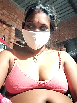 Katrina kaif143 online show from November 3, 3:13 pm