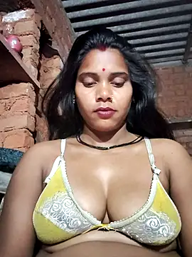 Katrina kaif143 online show from March 28, 10:42 pm