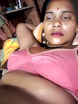 Katrina kaif143 online show from March 31, 11:10 am