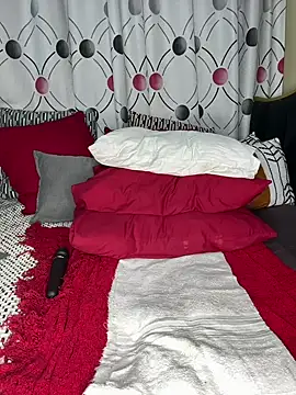 Snapshot of CynnxxxBarb chatting on October 18, 4:30 pm CynnxxxBarb online show from October 18, 4:30 pm