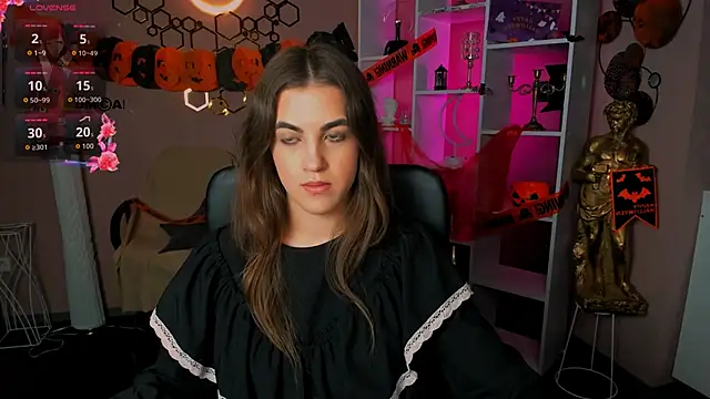 lina fox12 online show from October 31, 12:06 pm