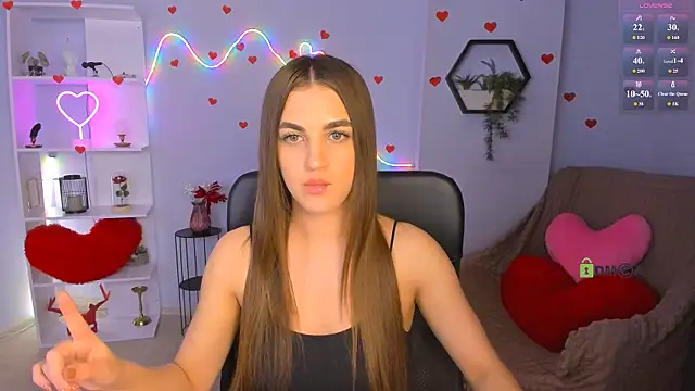 lina fox12 online show from June 12, 12:09 am