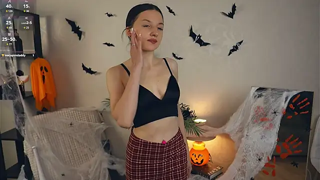 Snapshot of JanellHousen chatting on October 30, 5:31 am JanellHousen online show from October 30, 5:31 am