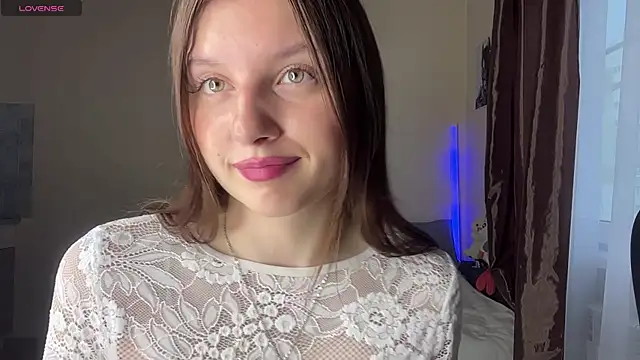 JanellHousen online show from July 12, 5:09 am