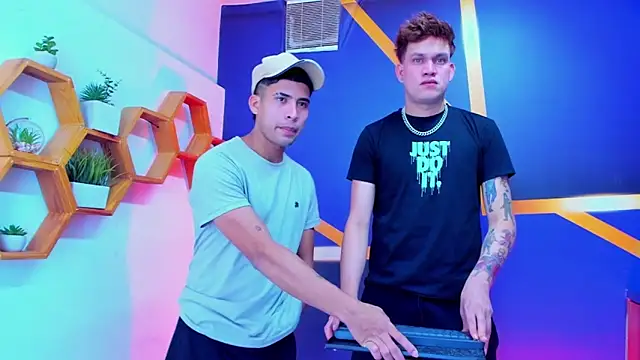 The Boy King online show from October 11, 1:31 pm