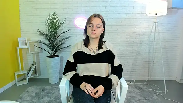 NinaArthurs online show from September 30, 6:29 am