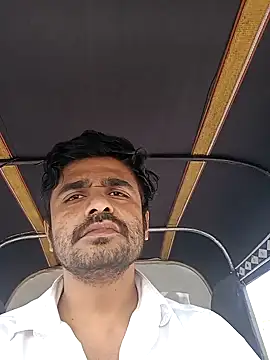 Snapshot of puneriboy32 chatting on November 27, 6:26 am puneriboy32 online show from November 27, 6:26 am