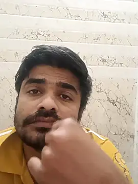 Snapshot of puneriboy32 chatting on December 5, 3:04 am puneriboy32 online show from December 5, 3:04 am