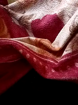 Snapshot of puneriboy32 chatting on December 17, 2:50 am puneriboy32 online show from December 17, 2:50 am