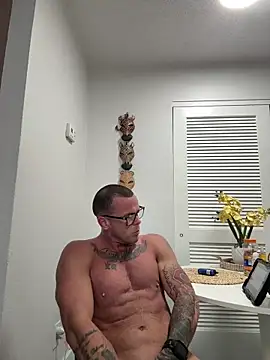 Beefkakey82 online show from November 1, 1:13 pm