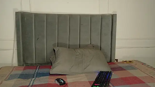 luxuryheaven 8 online show from February 11, 8:58 pm