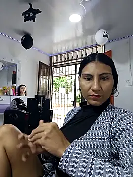 Lucyfoox online show from October 8, 1:42 pm