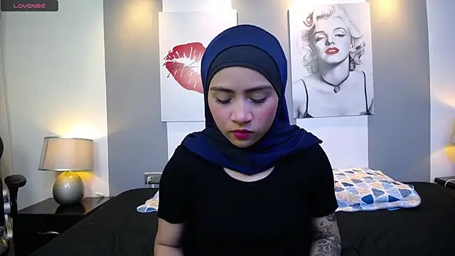 Snapshot of Neesha__ chatting on November 1, 8:44 pm Neesha online show from November 1, 8:44 pm