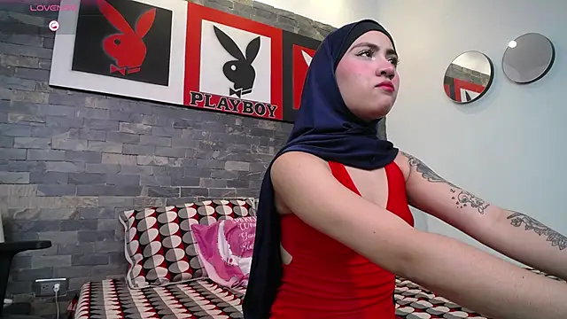 Snapshot of Neesha__ chatting on November 5, 7:03 pm Neesha online show from November 5, 7:03 pm