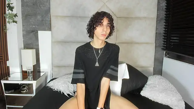 Scaarlett 22  online show from January 11, 8:14 pm