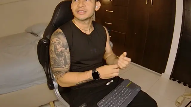 venedic bull online show from February 5, 3:33 am