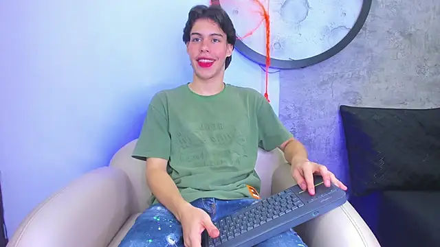 Lucian grey online show from October 28, 4:05 am