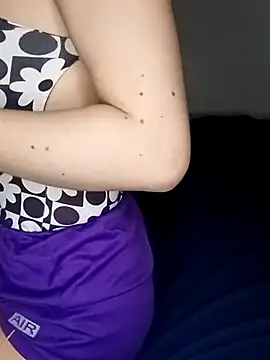 Snapshot of Queen_hot888 chatting on October 24, 3:58 am Queen hot888 online show from October 24, 3:58 am