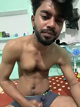 Snapshot of Hotraj24 chatting on March 10, 5:34 am Hotraj24 online show from March 10, 5:34 am