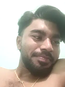 Snapshot of Hotraj24 chatting on May 18, 8:47 pm Hotraj24 online show from May 18, 8:47 pm
