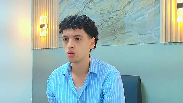 ISRAEL GRAY online show from September 29, 11:42 pm