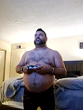 Roddog18 online show from November 27, 4:03 am