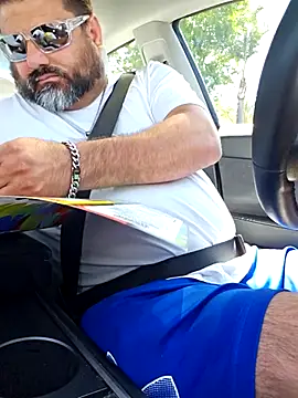 Roddog18 online show from July 18, 10:02 pm