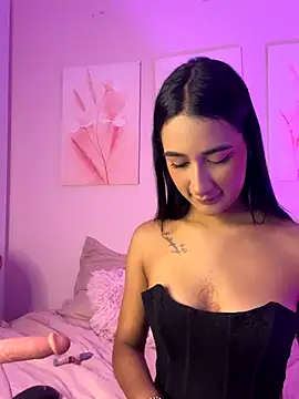 Nikolbrice online show from October 8, 7:00 pm