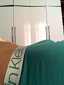 Snapshot of khonglongvong86 chatting on October 6, 3:59 am khonglongvong86 online show from October 6, 3:59 am