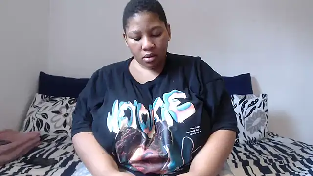 PIXIEBITCHXXX26 online show from November 16, 8:20 am