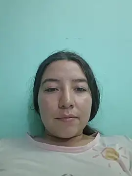 Snapshot of annyaparis chatting on October 17, 1:42 am annyaparis online show from October 17, 1:42 am