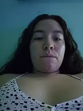 Snapshot of annyaparis chatting on October 27, 11:52 pm annyaparis online show from October 27, 11:52 pm