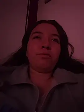 Snapshot of annyaparis chatting on November 21, 1:26 am annyaparis online show from November 21, 1:26 am