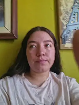 Snapshot of annyaparis chatting on November 23, 8:30 pm annyaparis online show from November 23, 8:30 pm