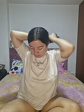 Snapshot of annyaparis chatting on November 30, 11:09 pm annyaparis online show from November 30, 11:09 pm