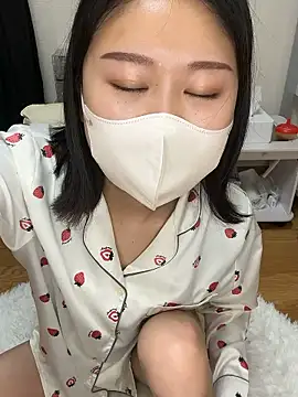 mia2 jp online show from May 22, 10:26 pm