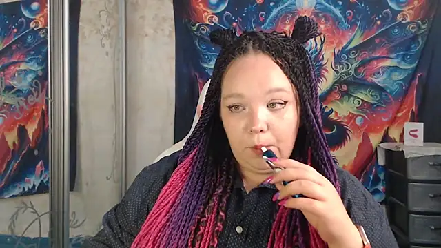 Sweet But Evil online show from October 3, 12:35 pm